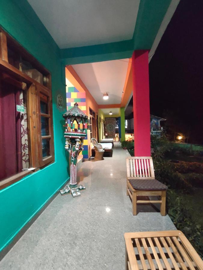 La Siesta India Manali Hostel ภายนอก รูปภาพ