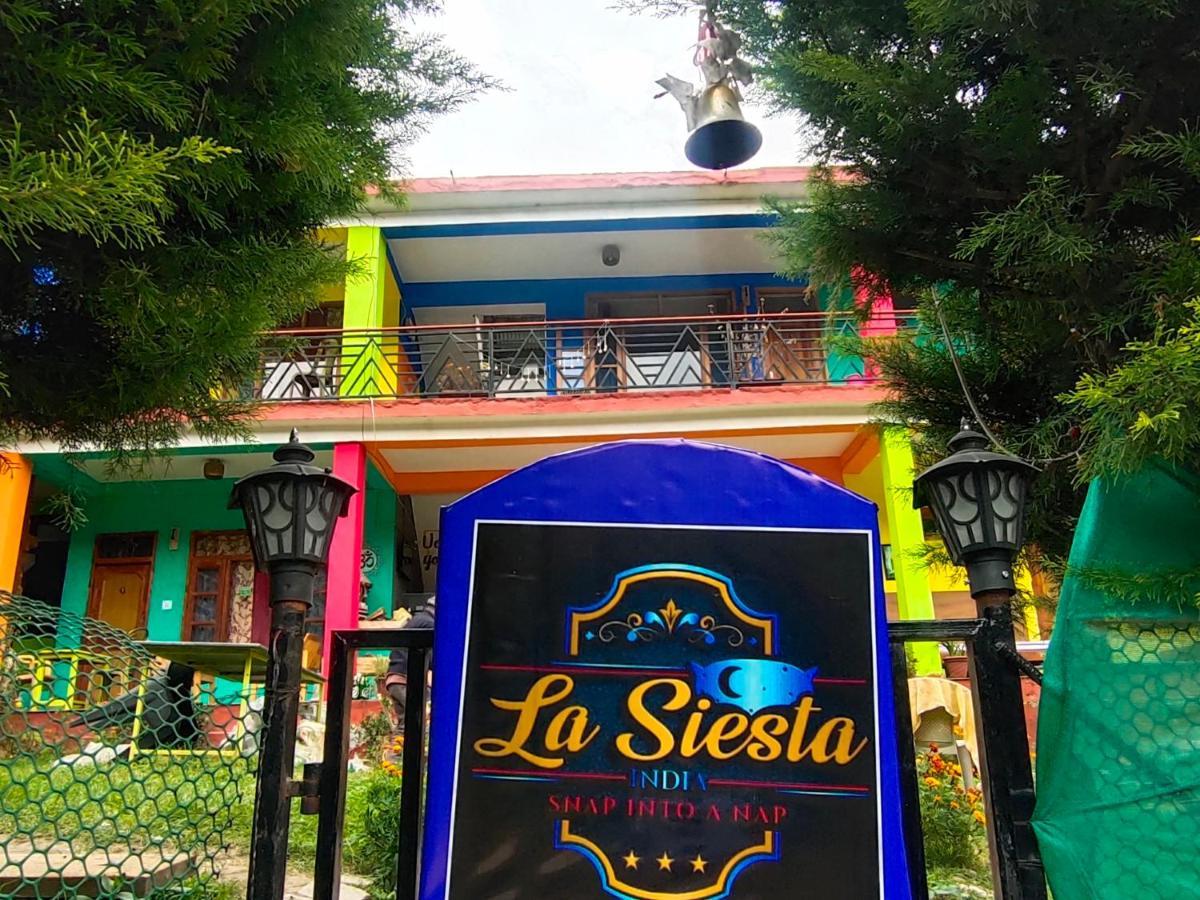 La Siesta India Manali Hostel ภายนอก รูปภาพ
