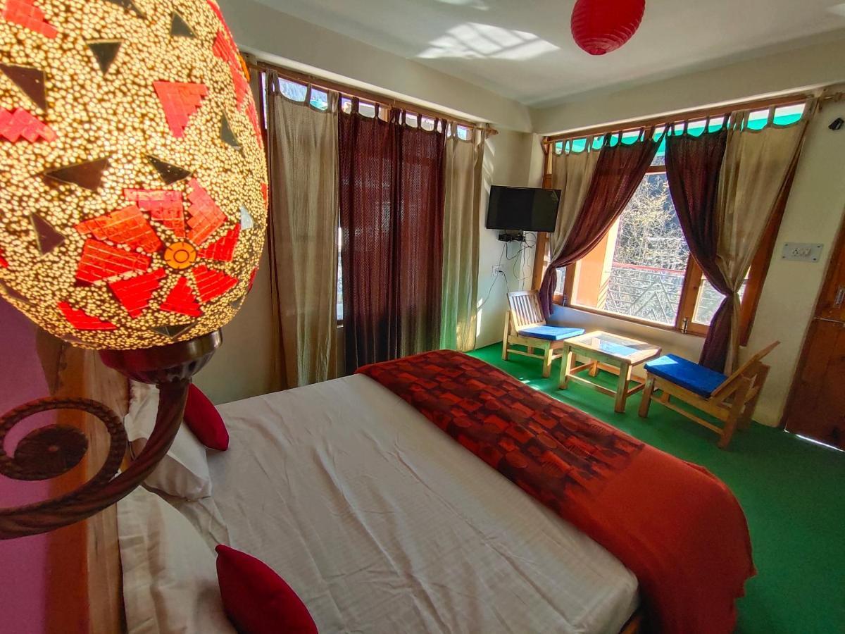 La Siesta India Manali Hostel ภายนอก รูปภาพ